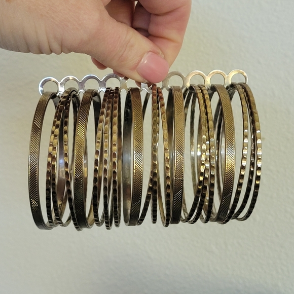 70s Vintage Brass Bangle Stack Unique Connected Forearm Ladder 2.7" Dia. OOAK 4" - Picture 4 of 9